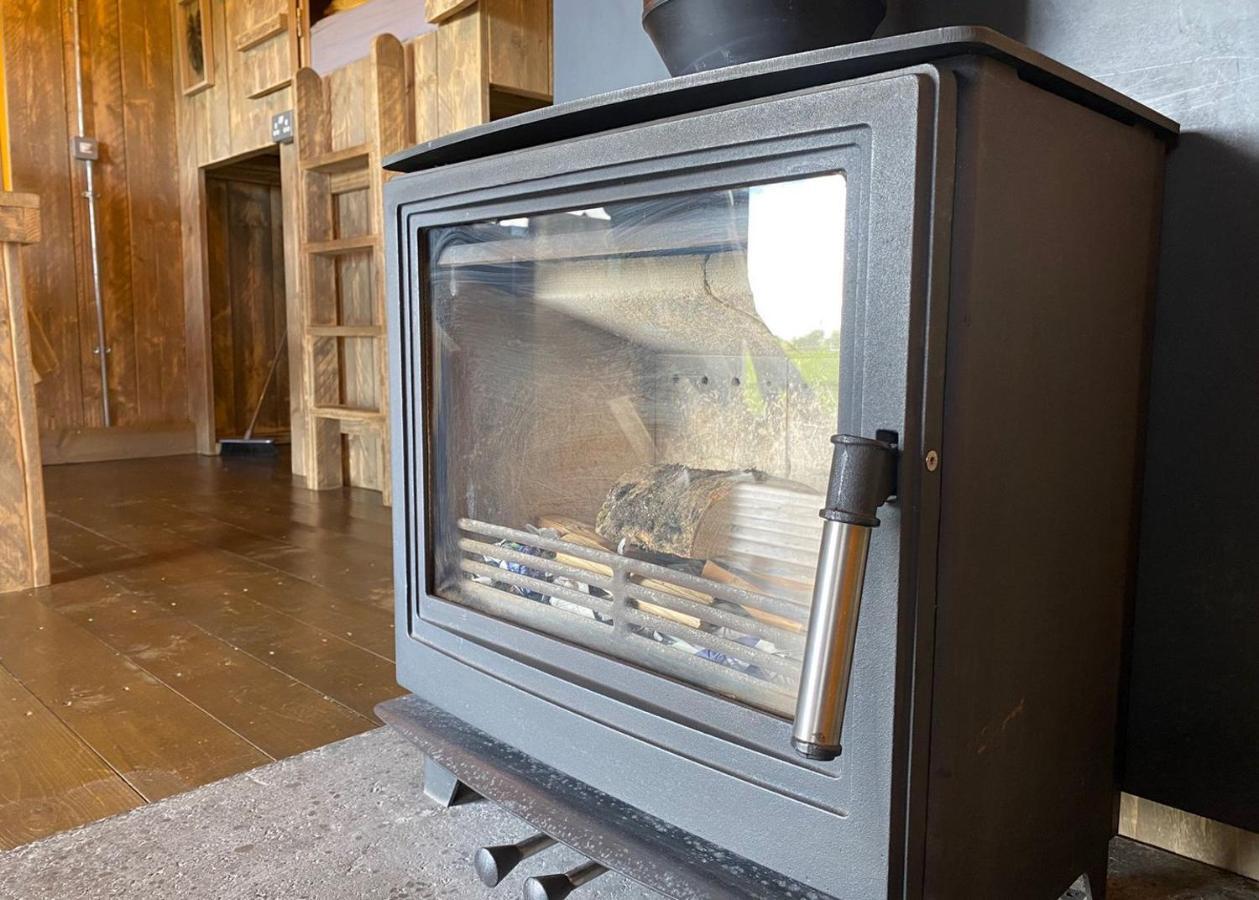 Florence Springs Glamping Gumfreston Exterior photo
